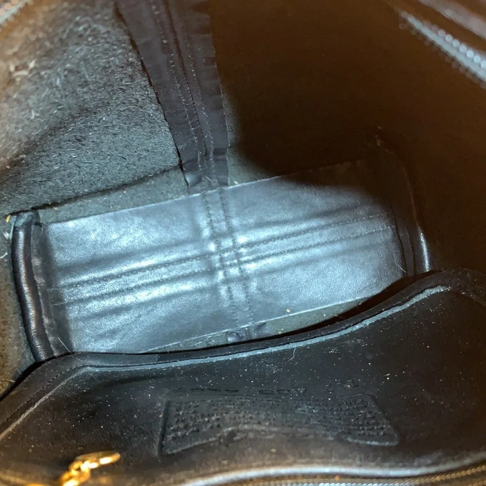 Coach Vintage classic leather shoulder small bag